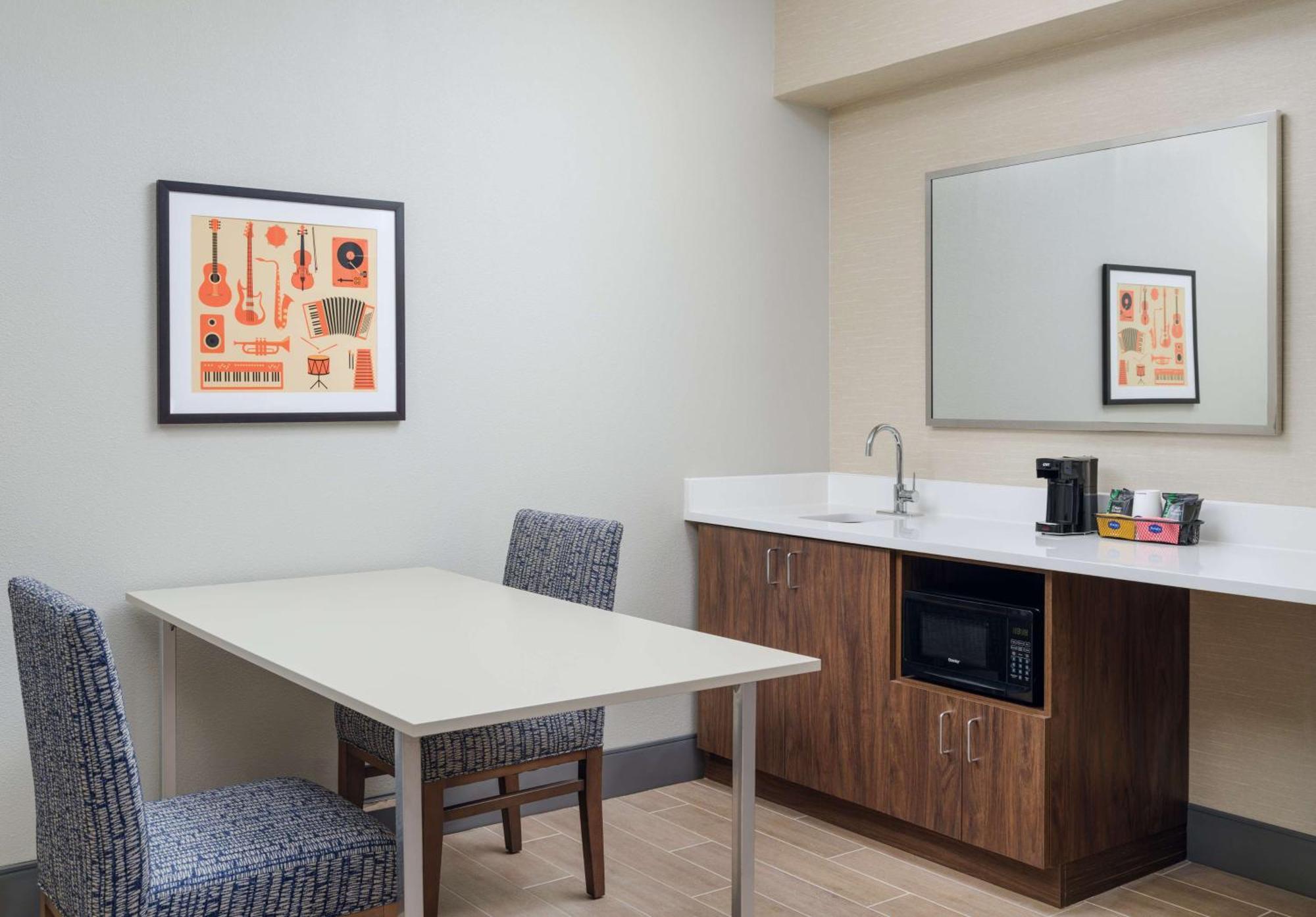 Hampton & East Germantown Area 3* Memphis